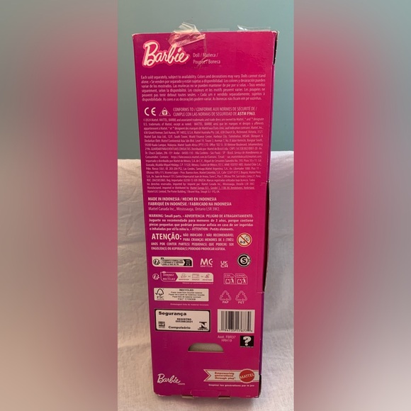 NIB Barbie Fashionistas Doll #222, Petite Body Type Blonde 65th Anniversary - Picture 3 of 3